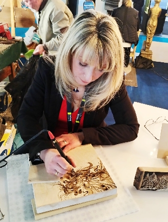 BOK csarnok pirográfia élőben